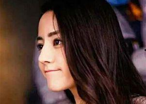 娱乐圈吃瓜爆料博主迪丽热巴,娱乐圈吃瓜爆料背后的真相揭秘